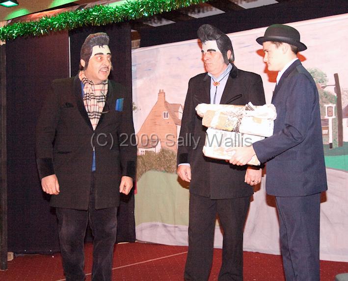 IMG_8567 Bob & the Bailiffs.jpg